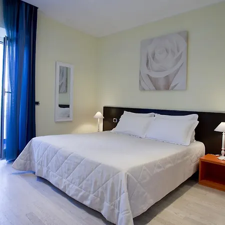 Hotel Pascucci Al Porticciolo