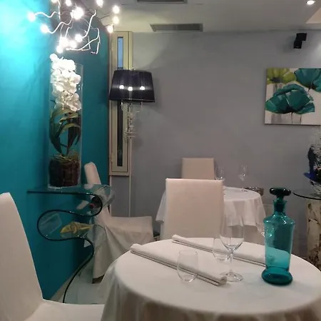 호텔 Pascucci Al Porticciolo 3*