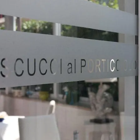 호텔 Pascucci Al Porticciolo 3*