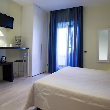 Pascucci Al Porticciolo 피우미치노