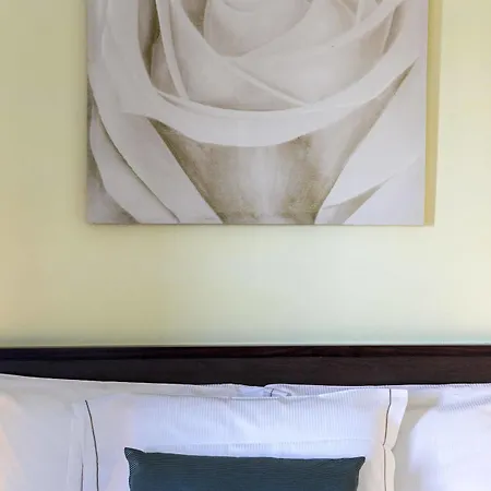 Pascucci Al Porticciolo 호텔 피우미치노